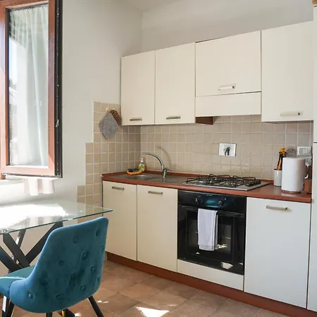 Sul Casa Del Con Piscina Acqua Salata 3* 카스틸리오네델라고